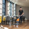 Ultimaxx 360 Maszyna Szorująco Zbierająca Z Baterią Litowo Ionową - TASKI